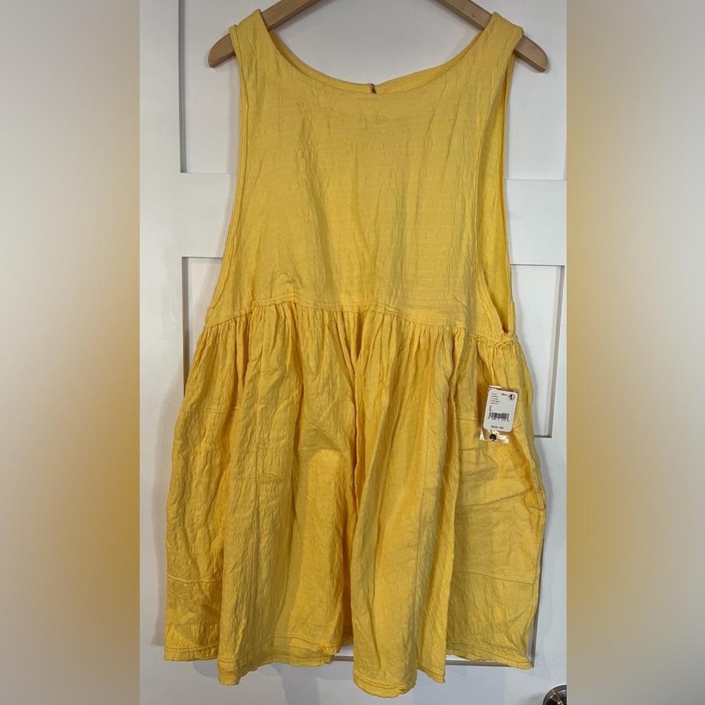 NWT “I’m still obsessed” dress in size L